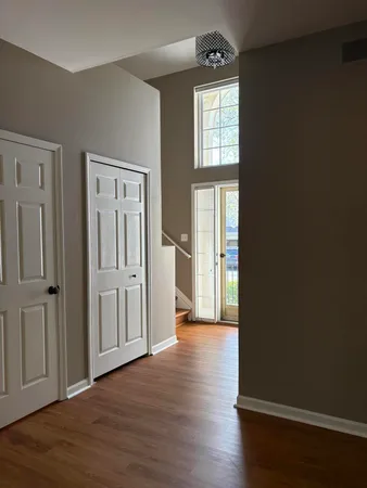 $295,000 | 38320 Saratoga Circle, Farmington Hills, MI 48331