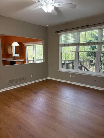 $295,000 | 38320 Saratoga Circle, Farmington Hills, MI 48331