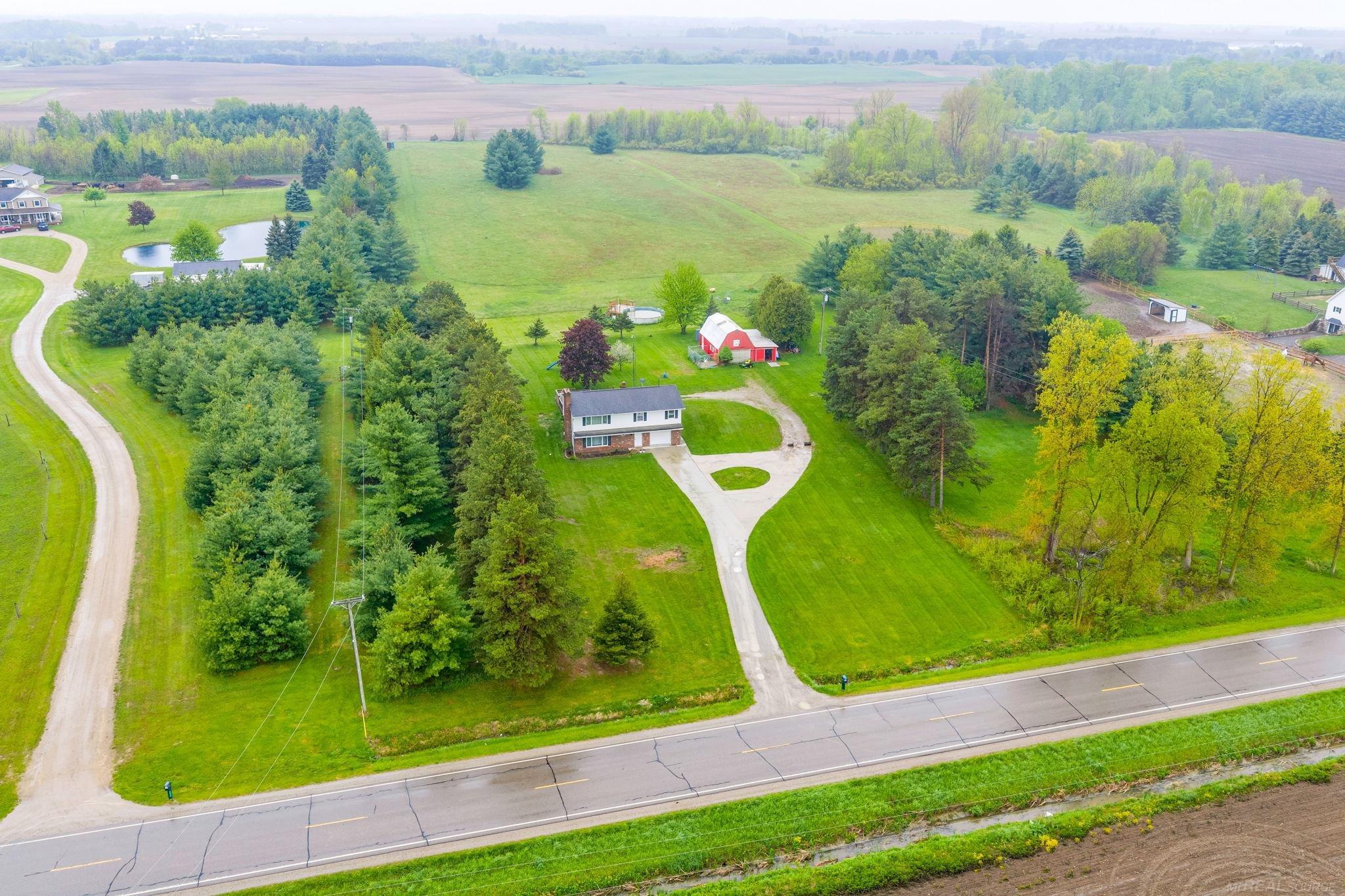 4394 Deckerville Road Deckerville, MI 48427 - Photo 6 of 46