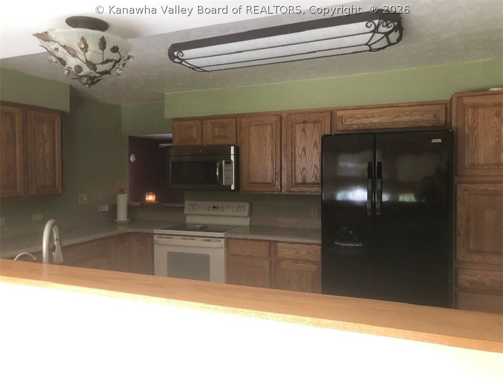 23993 Sandhill Road Letart, WV 25253 - Photo 11 of 31 Kitchen