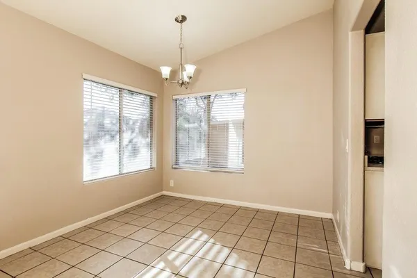 $2,245 | 6157 North 87th Lane, Glendale, AZ 85305