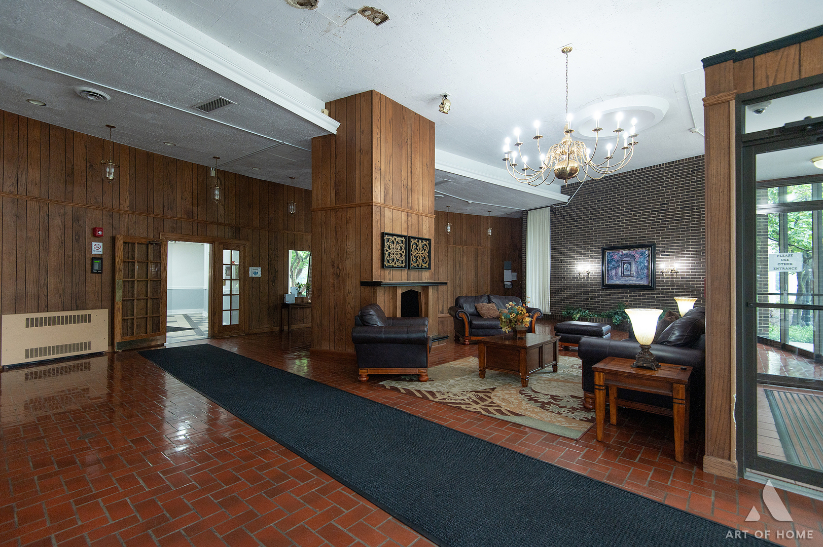 20 North Tower Road, Unit 9E Oak Brook, IL 60523 - Photo 5 of 33 Gallery Image 5