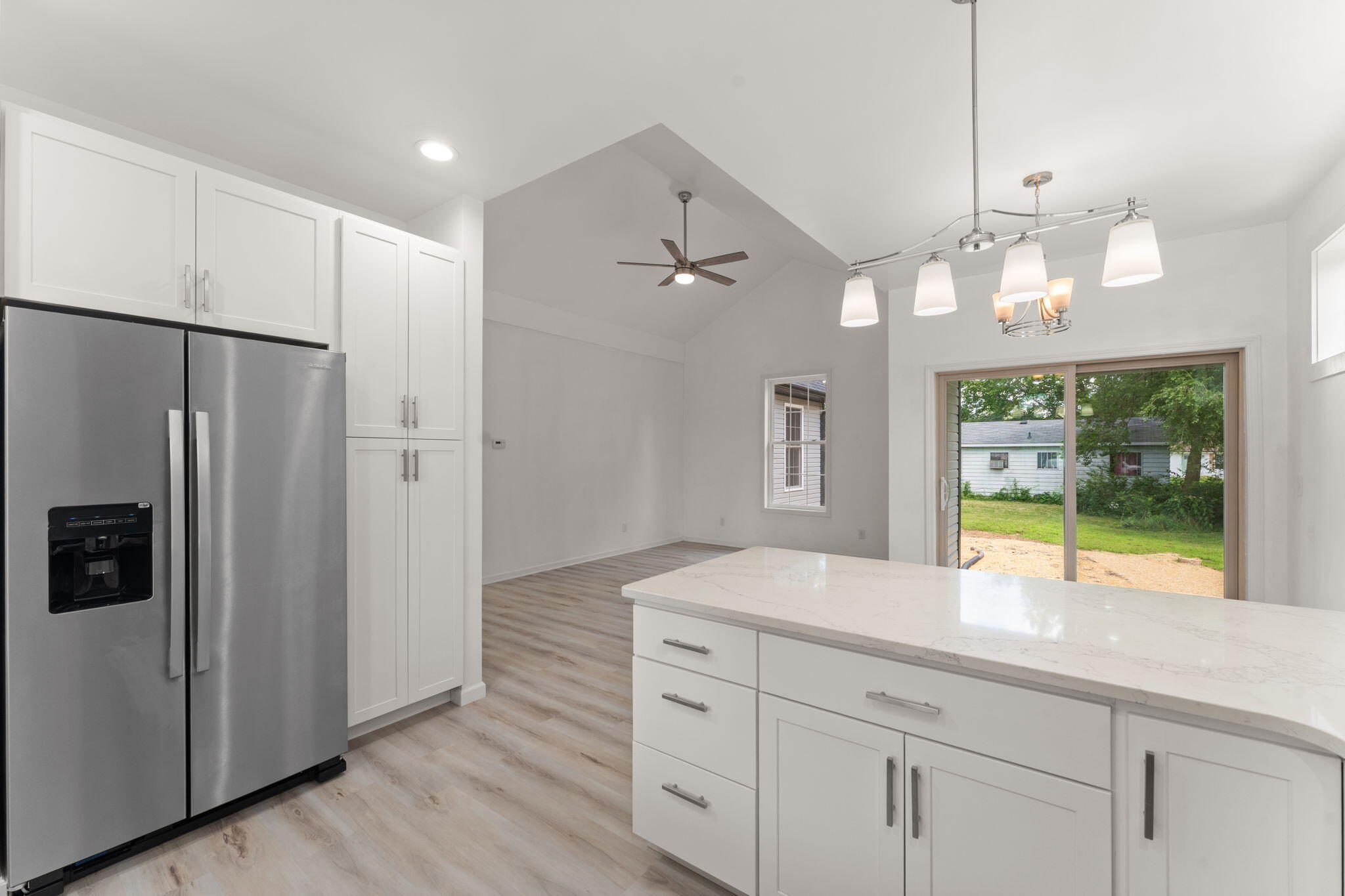 503 Exeter Road Kingsford Heights, IN 46346 - Photo 10 of 32 2048x1365