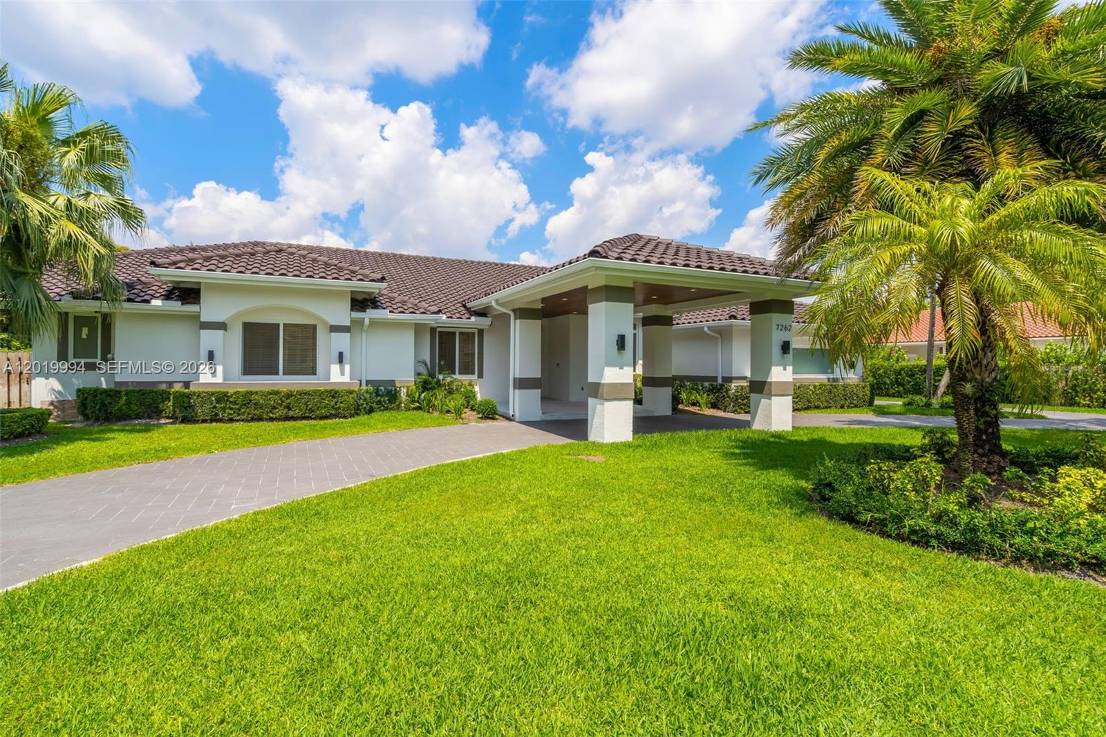 7262 Southwest 120th Avenue Miami, FL 33183 - Photo 1 of 65