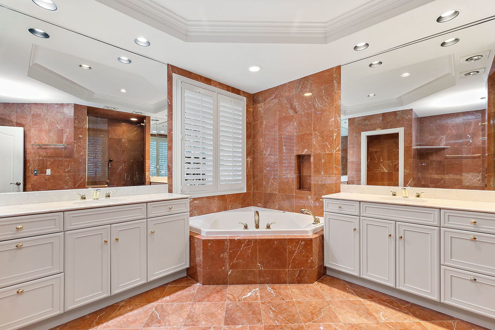 849 Country Club Lane Northbrook, IL 60062 - Photo 23 of 45