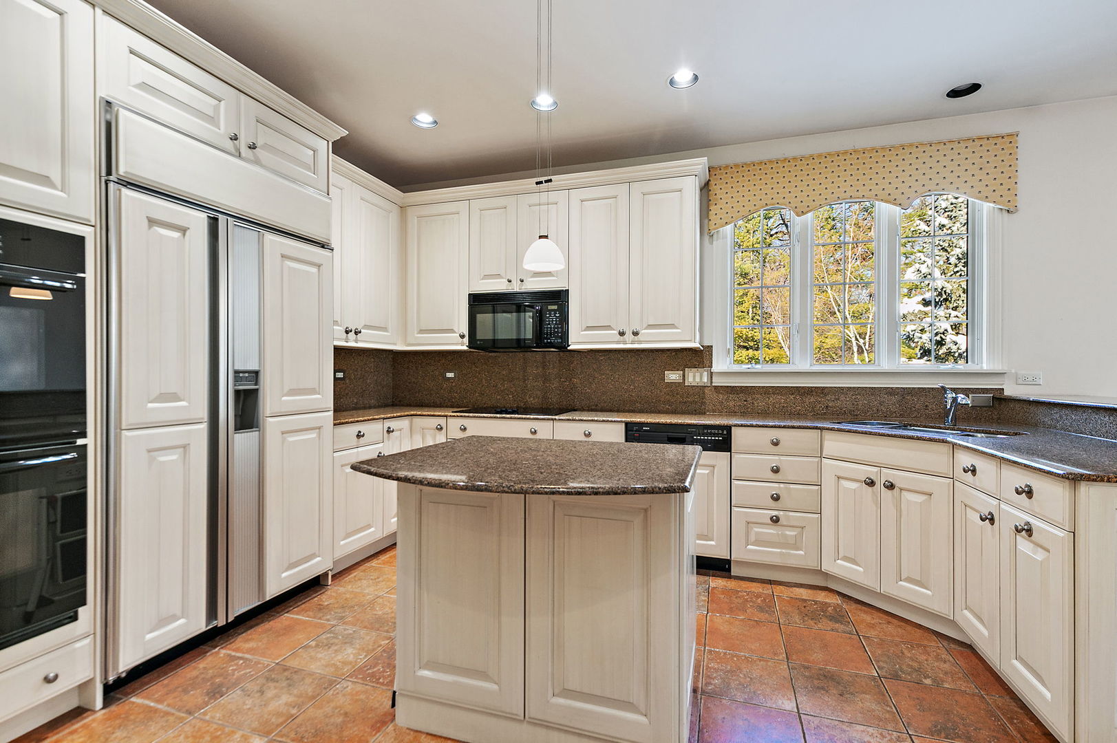 849 Country Club Lane Northbrook, IL 60062 - Photo 9 of 45