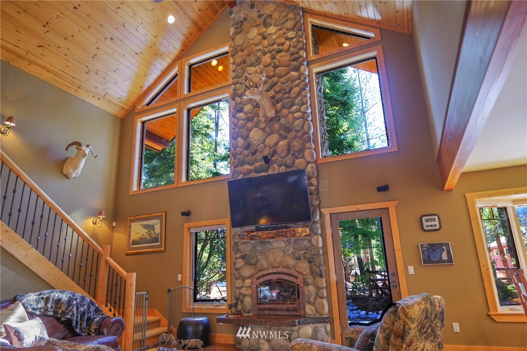650 Evergreen Valley Loop Road Ronald, WA 98940 - Photo 4 of 38 Gallery Image 4
