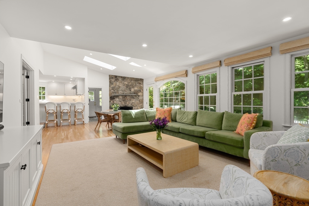 99 Parker Road Wellesley, MA 02482 - Photo 15 of 37
