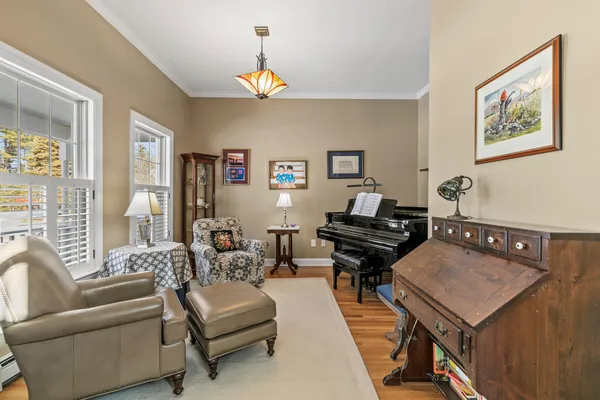 $719,000 | 9 Gables Drive, Unit 9, Yarmouth, ME 04096