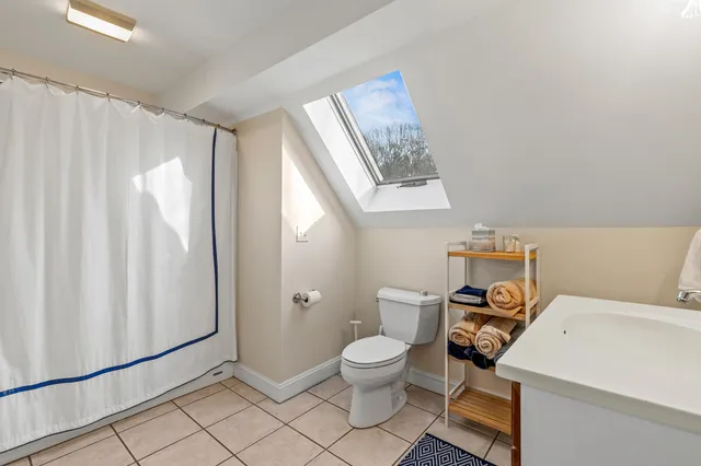 $725,000 | 9 Gables Drive, Unit 9, Yarmouth, ME 04096