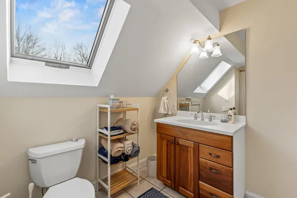 $719,000 | 9 Gables Drive, Unit 9, Yarmouth, ME 04096