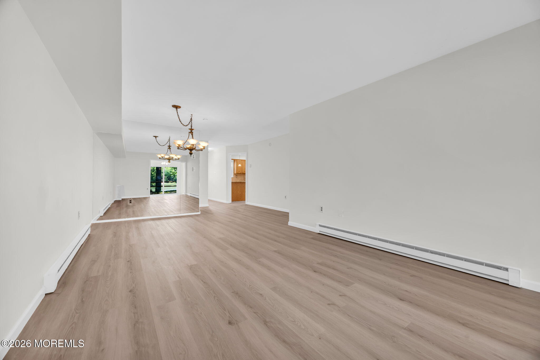 46 Friendship Court Red Bank, NJ 07701 - Photo 4 of 34 6-web-or-mls-2M1A2028