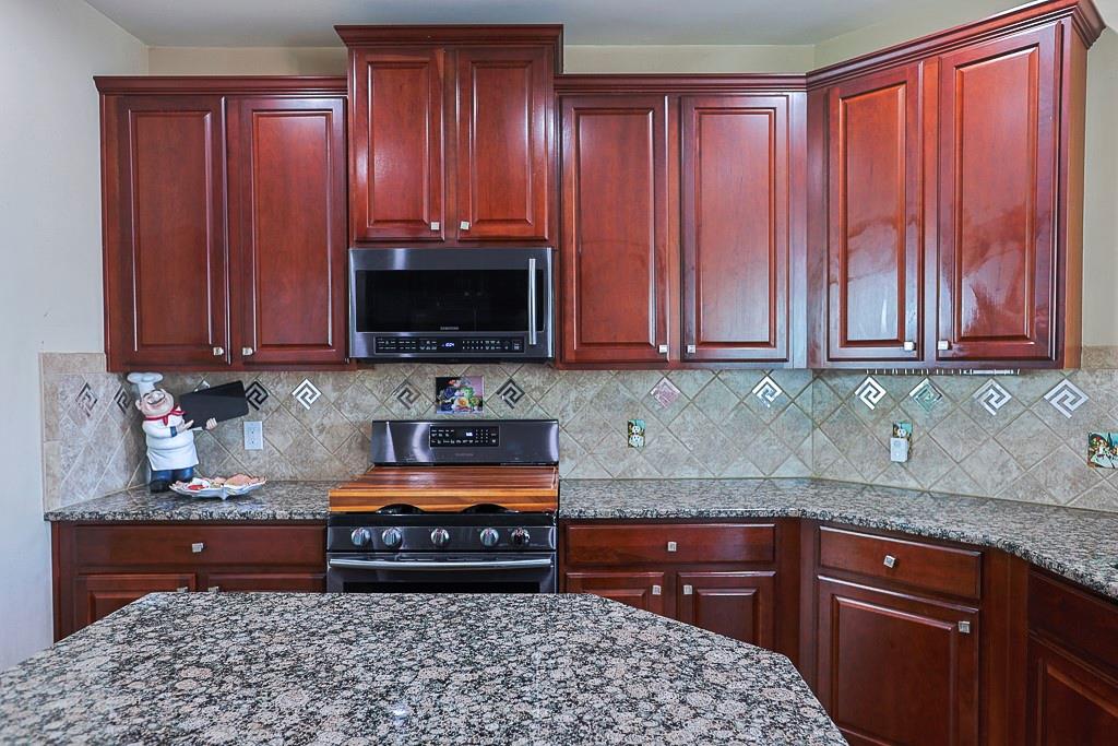 300 Hampton Place Canton, GA 30115 - Photo 20 of 82