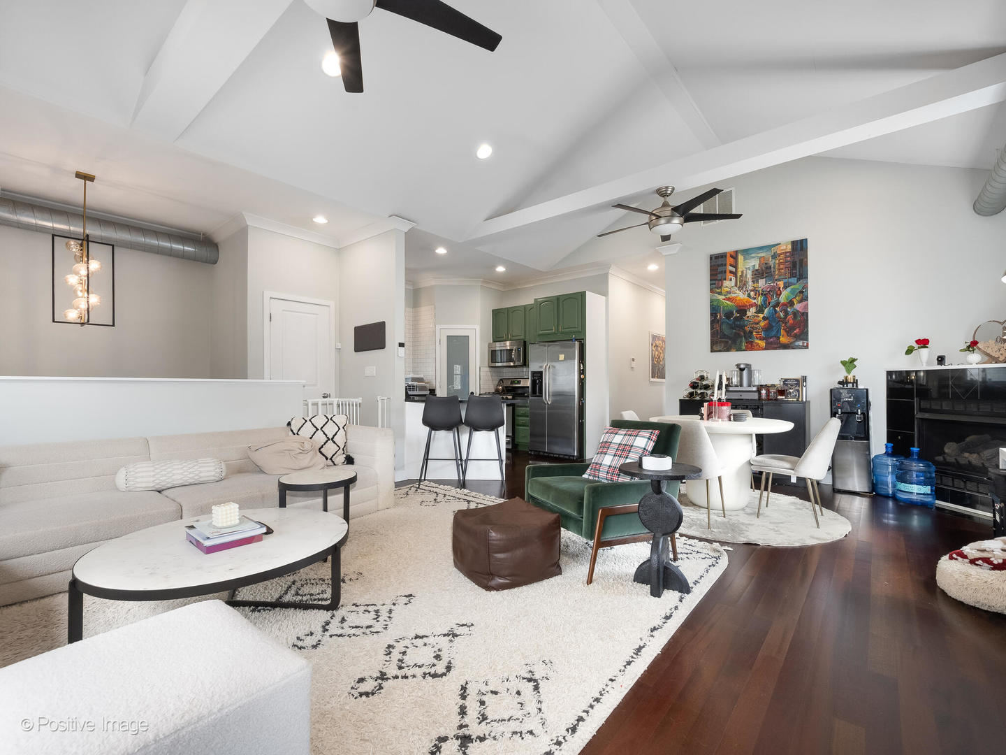 4845 North Springfield Avenue, Unit 3 Chicago, IL 60625 - Photo 4 of 19