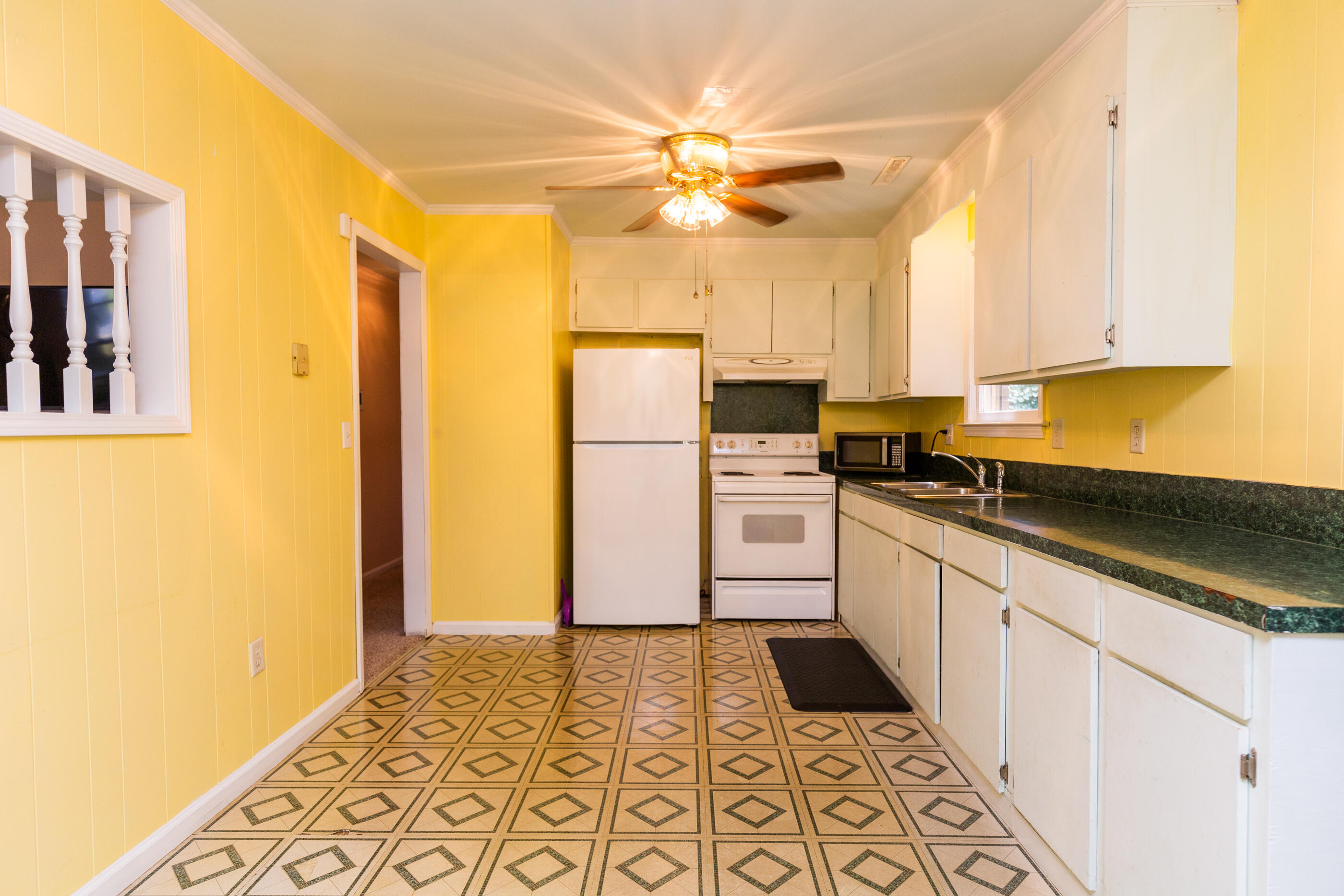 710 Hoss Road Charleston, SC 29414 - Photo 13 of 41 710 Hoss-8
