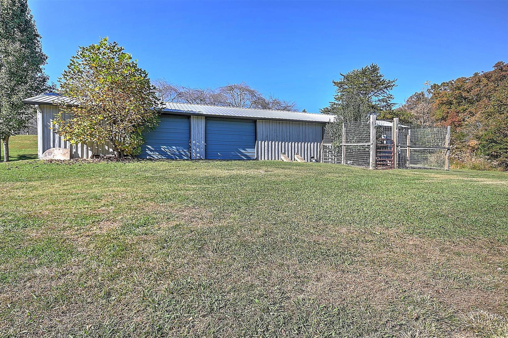 970 Fodderstack Mountain Loop Greeneville, TN 37745 - Photo 6 of 71 6