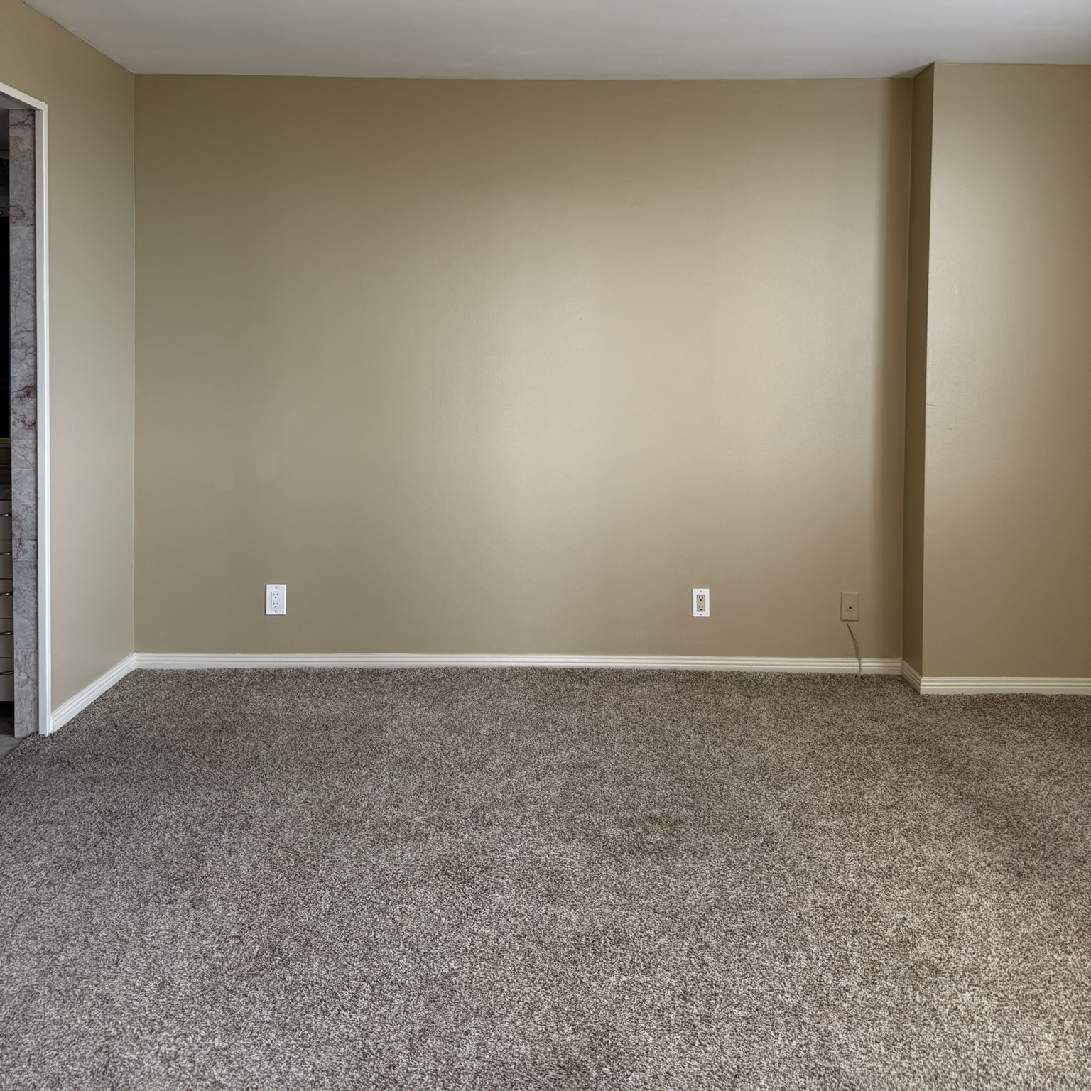 3525 Sage Road, Unit 716 Houston, TX 77056 - Photo 16 of 25 Primary Bedroom
