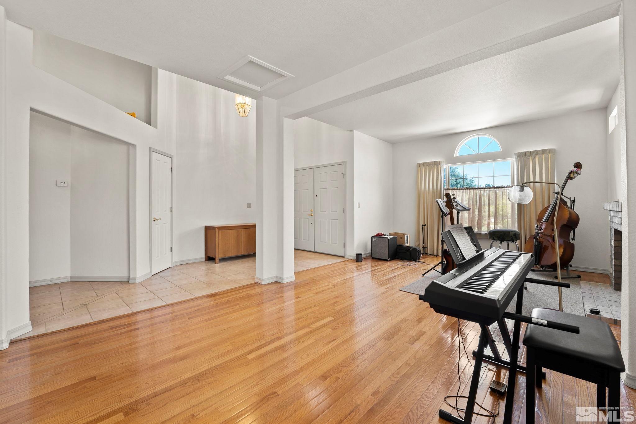 50 Deer Valley Court Reno, NV 89511 - Photo 6 of 39 a view of a room with gym equipment