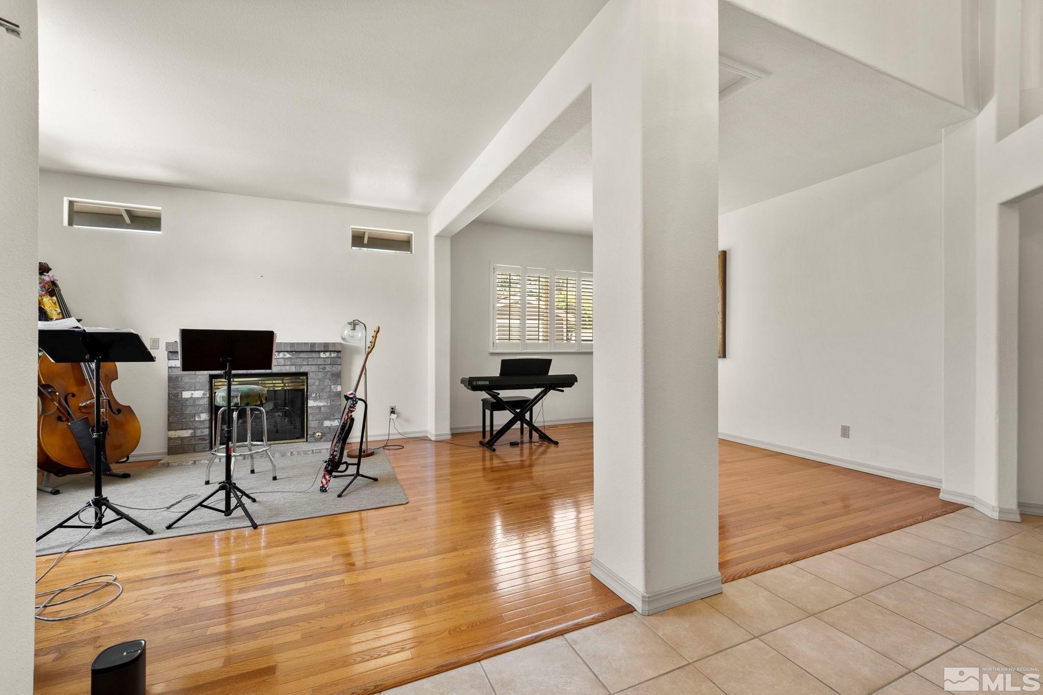 50 Deer Valley Court Reno, NV 89511 - Photo 9 of 39