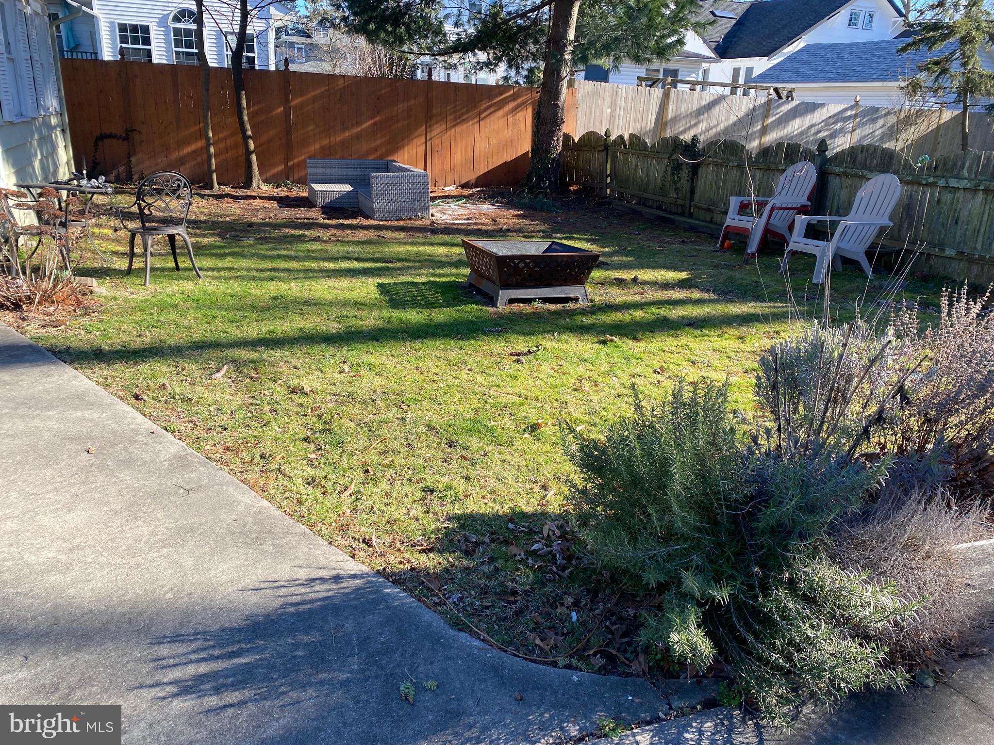 252 Rhoads Avenue Haddonfield, NJ 08033 - Photo 6 of 6 shared back yard
