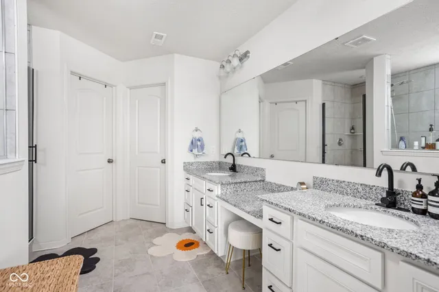 $419,900 | 7222 Oak Trce Lane, Brownsburg, IN 46112