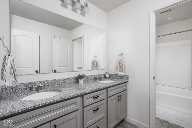 $419,900 | 7222 Oak Trce Lane, Brownsburg, IN 46112