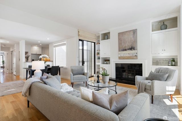 $2,300,000 | 2040-2042 Ellis Street, San Francisco, CA 94115