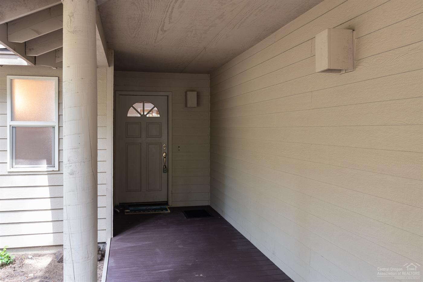 18106 Modoc Lane Sunriver, OR 97707 - Photo 2 of 25 Additional Photo
