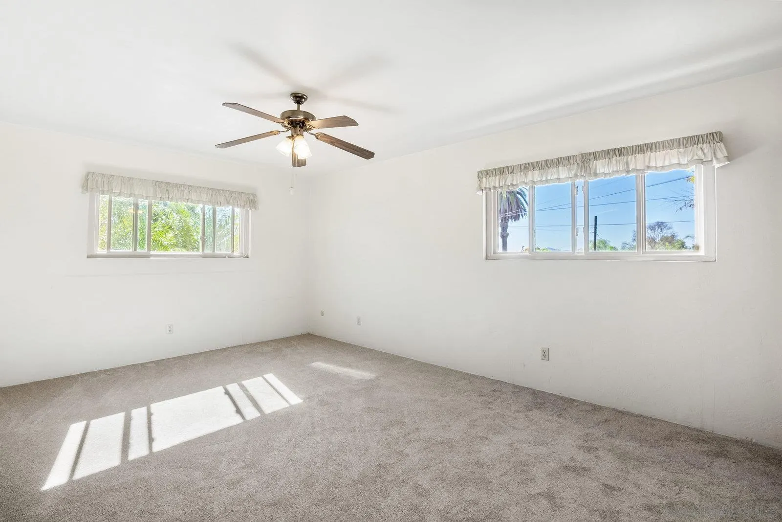 1682 Grove Road El Cajon, CA 92020 - Photo 11 of 38
