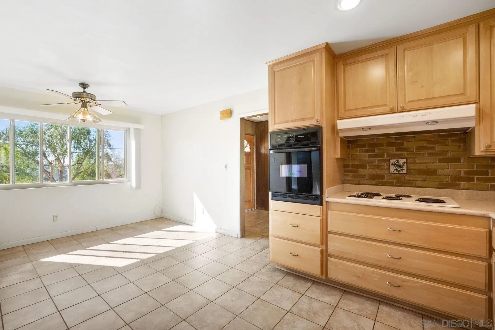 1682 Grove Road El Cajon, CA 92020 - Photo 22 of 38