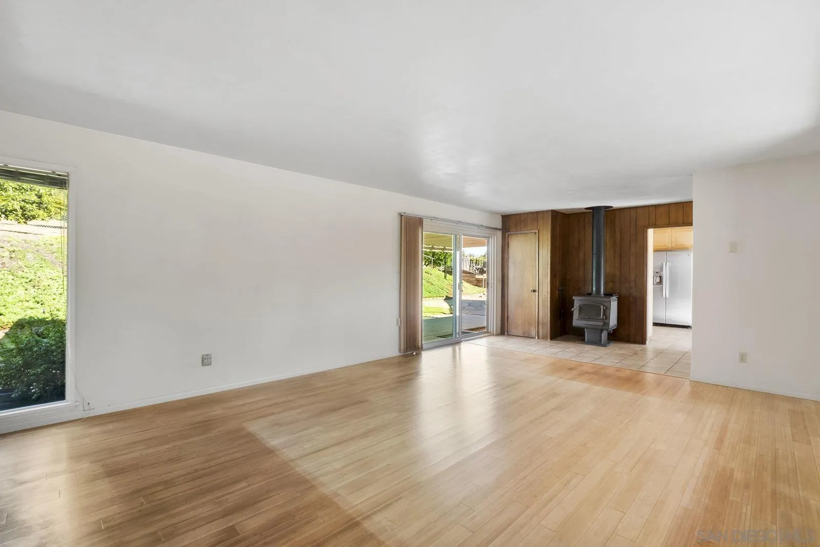 1682 Grove Road El Cajon, CA 92020 - Photo 4 of 38