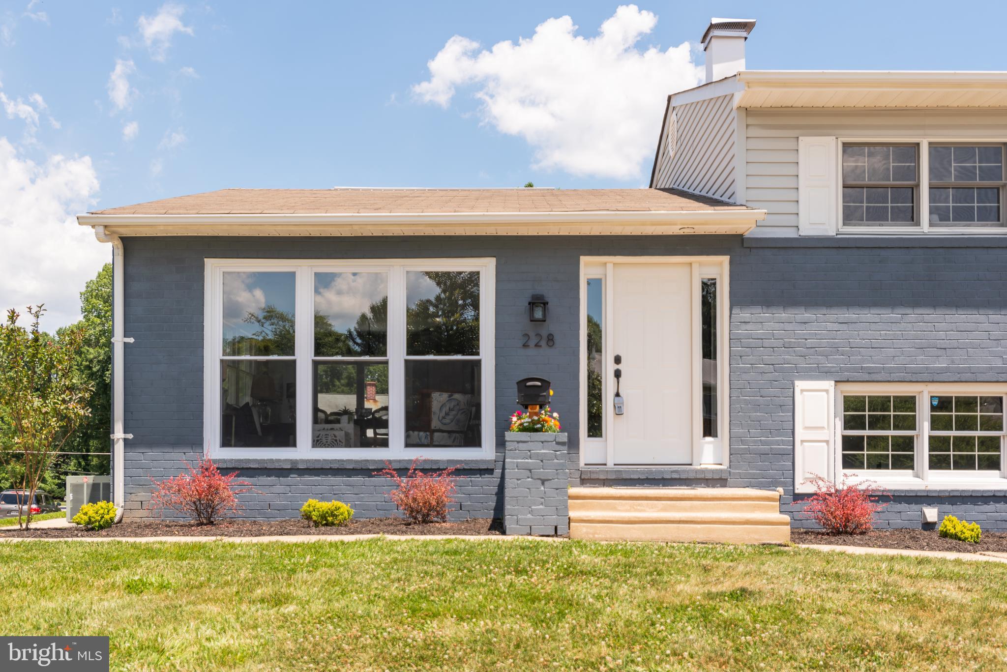 228 Quaker Ridge Road Lutherville-Timonium, MD 21093 - Photo 5 of 30