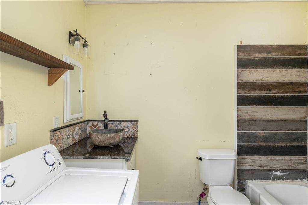 939 Webb Road Madison, NC 27025 - Photo 21 of 30 Gallery Image 21
