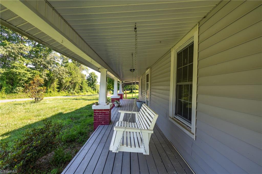 939 Webb Road Madison, NC 27025 - Photo 5 of 30 Gallery Image 5