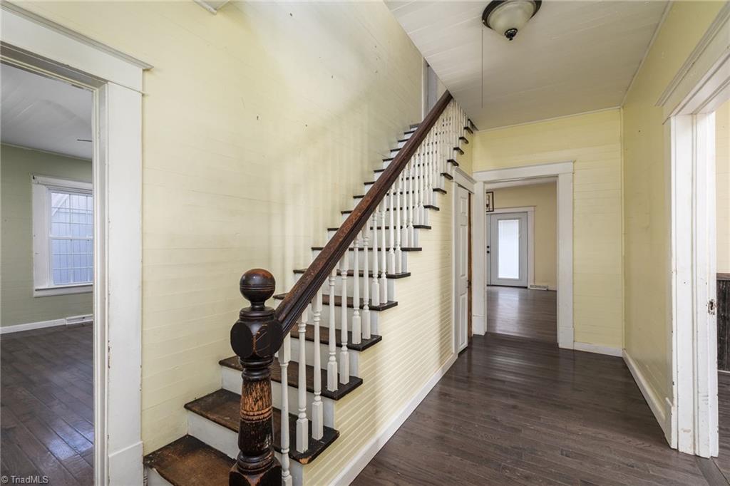 939 Webb Road Madison, NC 27025 - Photo 6 of 30 Gallery Image 6