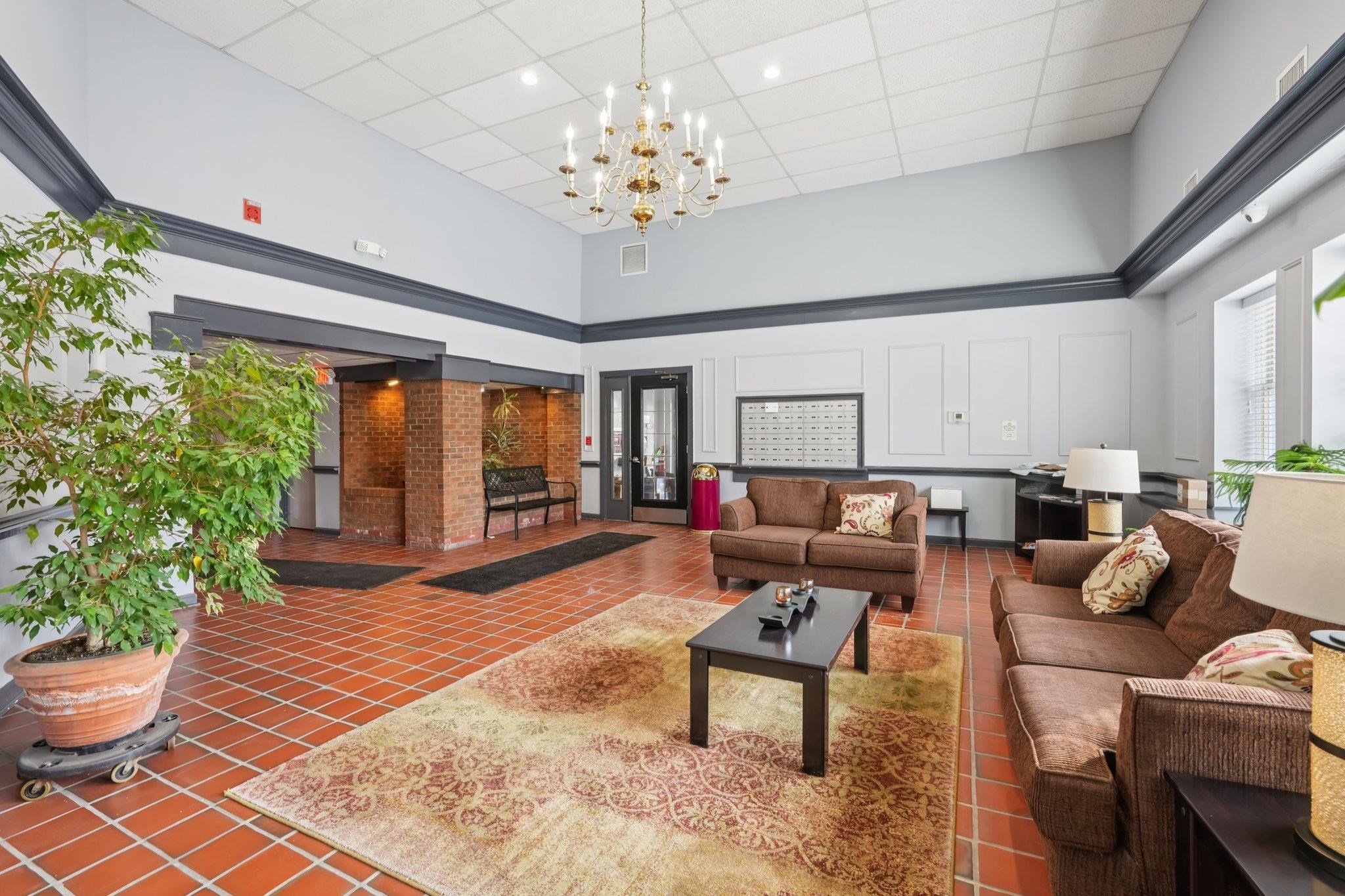 12 Lakeside Avenue Pompton Lakes, NJ 07442 - Photo 4 of 25