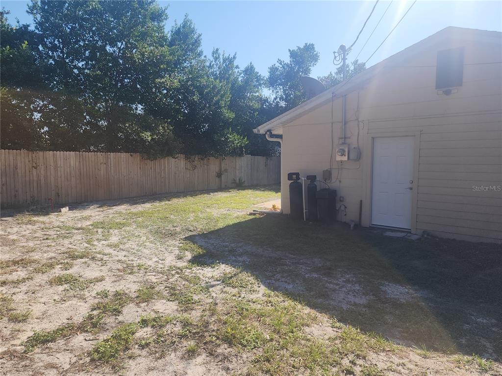 63 Estrella Road DeBary, FL 32713 - Photo 34 of 52 a view of a backyard
