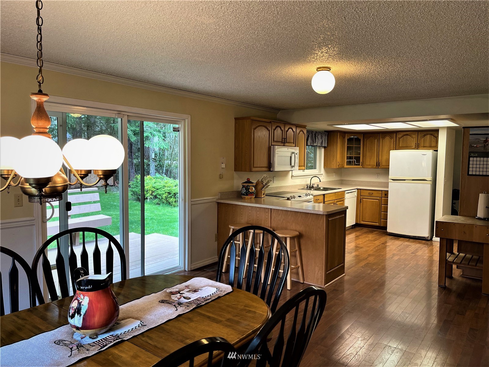 14380 Starr Road Southeast Olalla, WA 98359 - Photo 10 of 27 Gallery Image 10