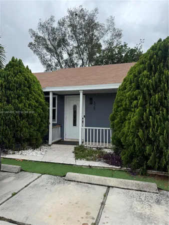 $2,350 | 328 Northwest 47th Street, Deerfield Beach, FL 33064