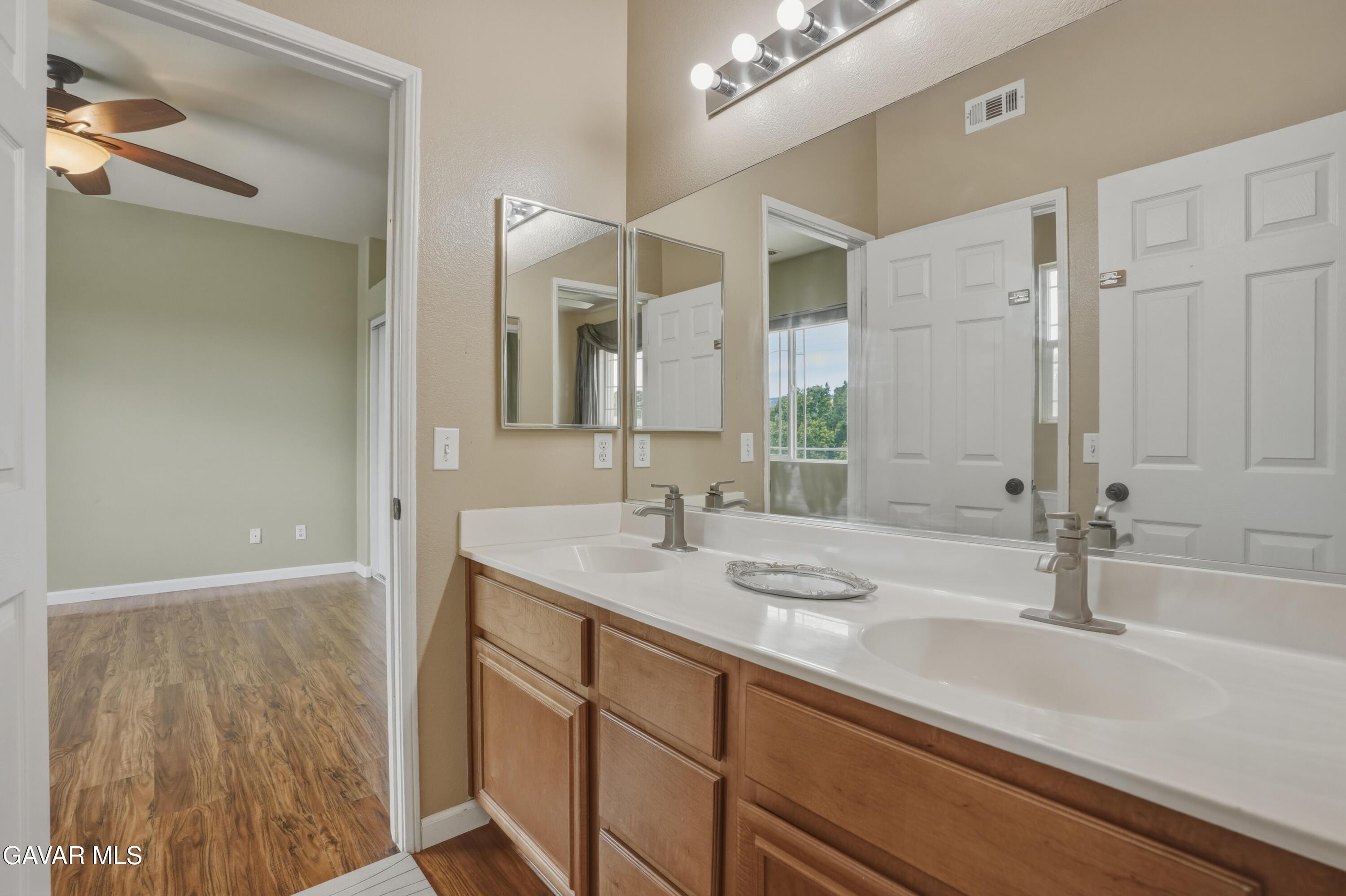 5829 Spice Street Lancaster, CA 93536 - Photo 25 of 47 DSC04884