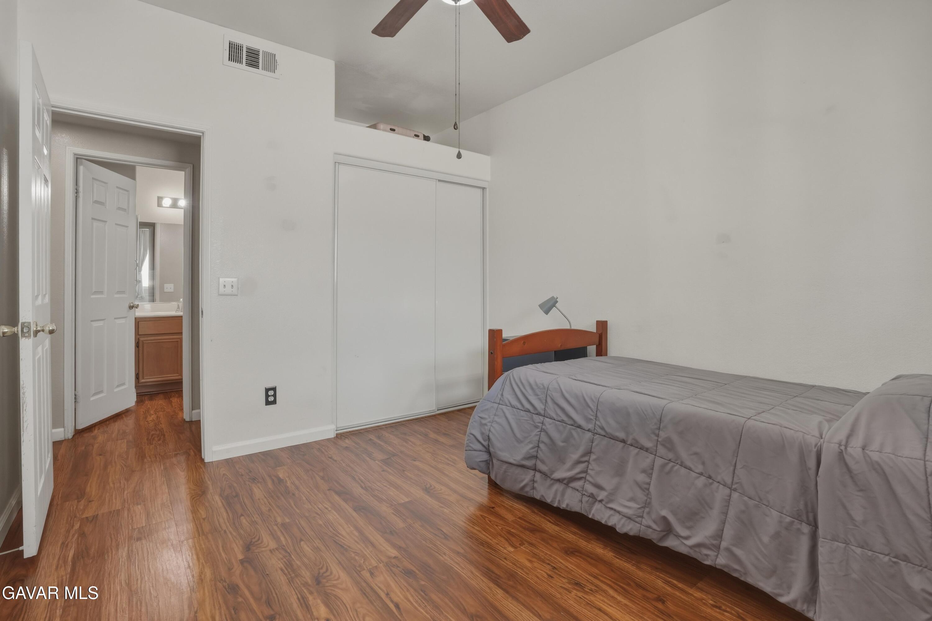 5829 Spice Street Lancaster, CA 93536 - Photo 26 of 47 DSC05097