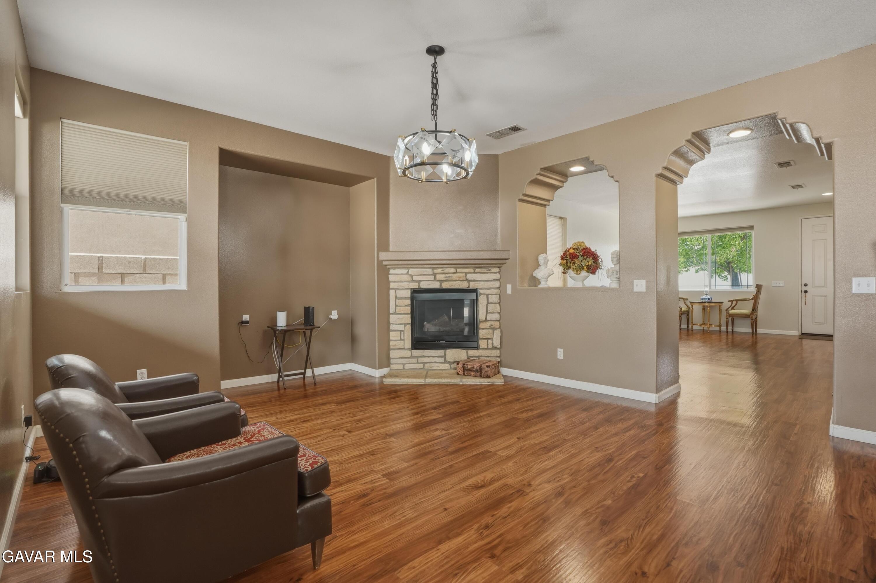 5829 Spice Street Lancaster, CA 93536 - Photo 7 of 47 DSC05034