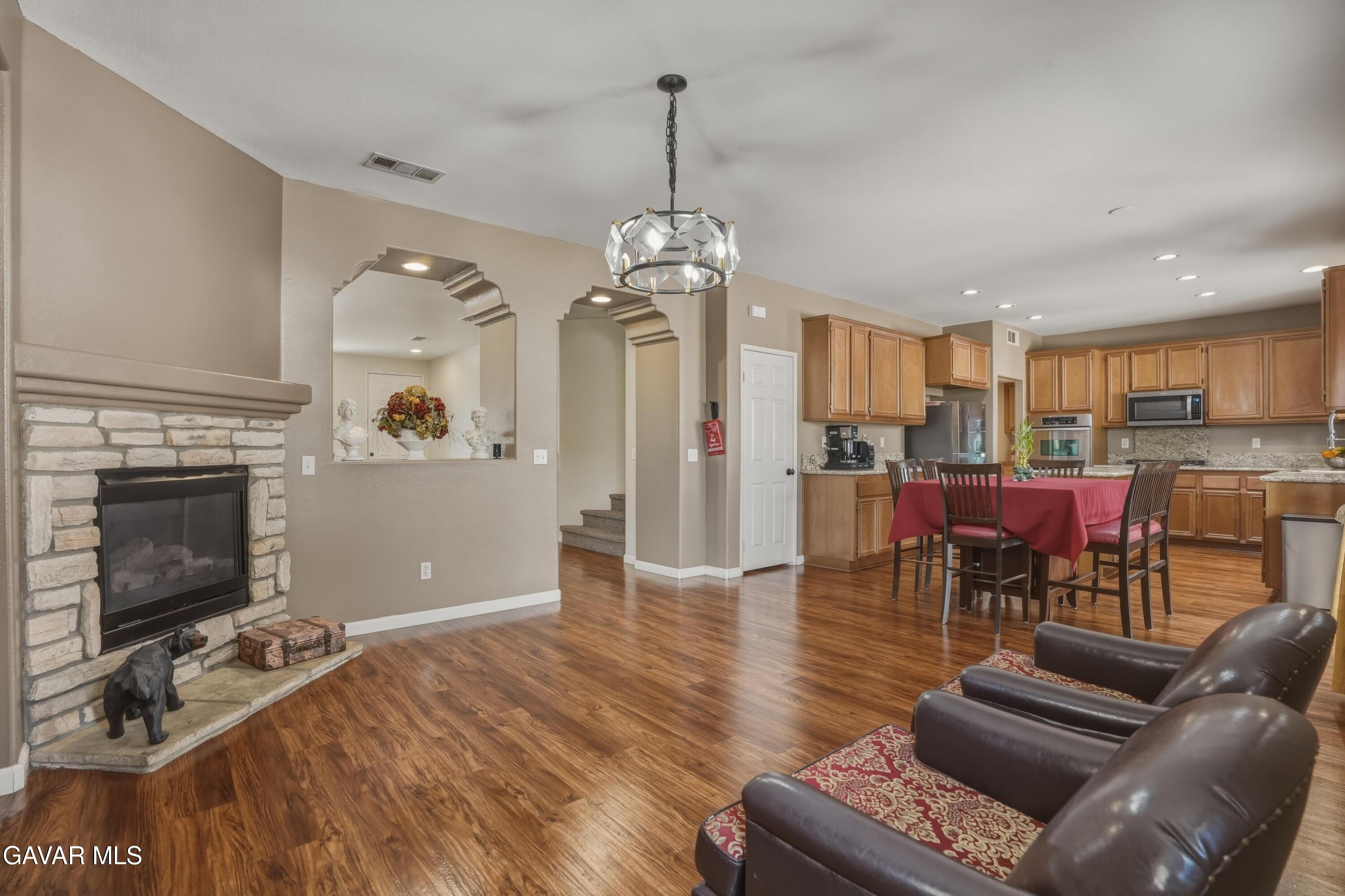 5829 Spice Street Lancaster, CA 93536 - Photo 8 of 47 DSC05028