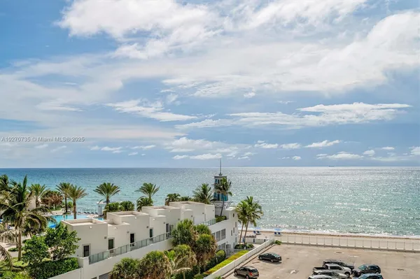 a view of swimming pool and lake view