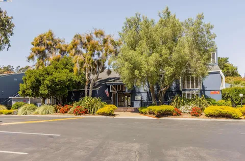 $515,000 | 408 Boardwalk Avenue, Unit 1, San Bruno, CA 94066