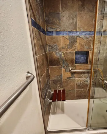 a bathroom with a toilet