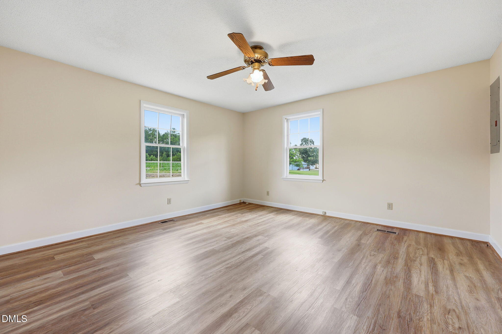763 Tingen Road Broadway, NC 27505 - Photo 6 of 42 6