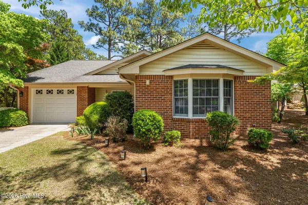 $429,000 | 420 Pinehurst Trace Drive, Pinehurst, NC 28374
