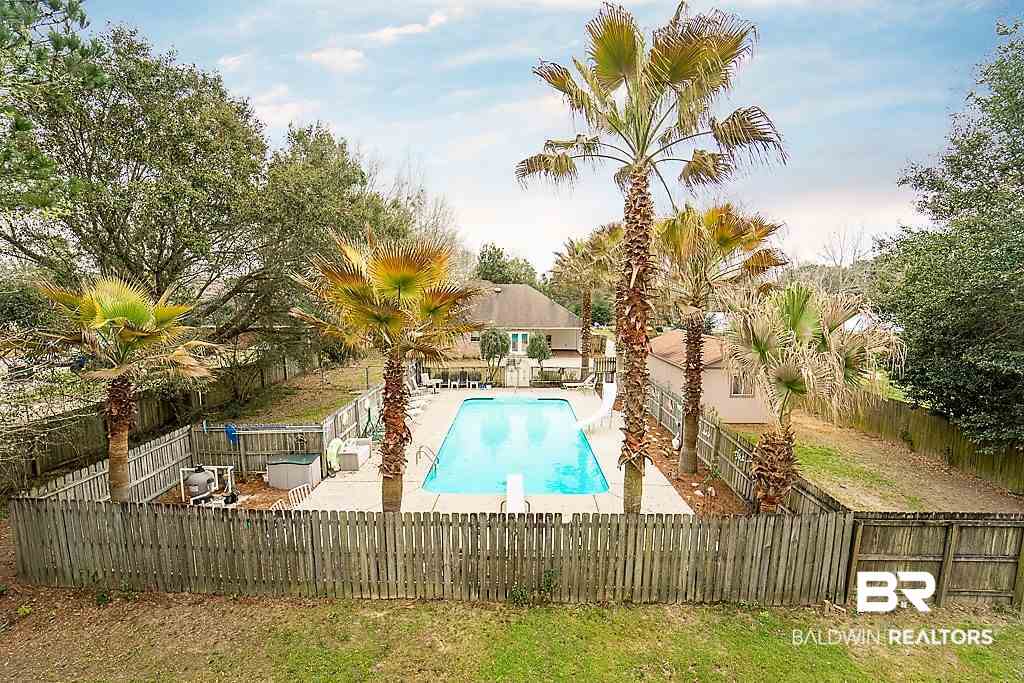 19891 Chestnut Drive Foley, AL 36535 - Photo 17 of 23 Pool to back of house