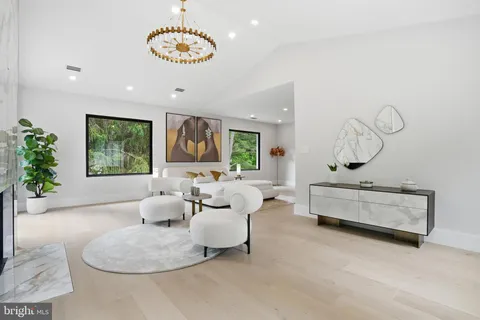 $5,295,000 | 1124 Savile Lane, McLean, VA 22101